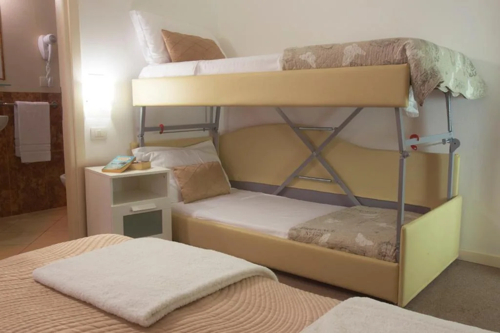 Camera Quadrupla — Hotel Villa Anthea