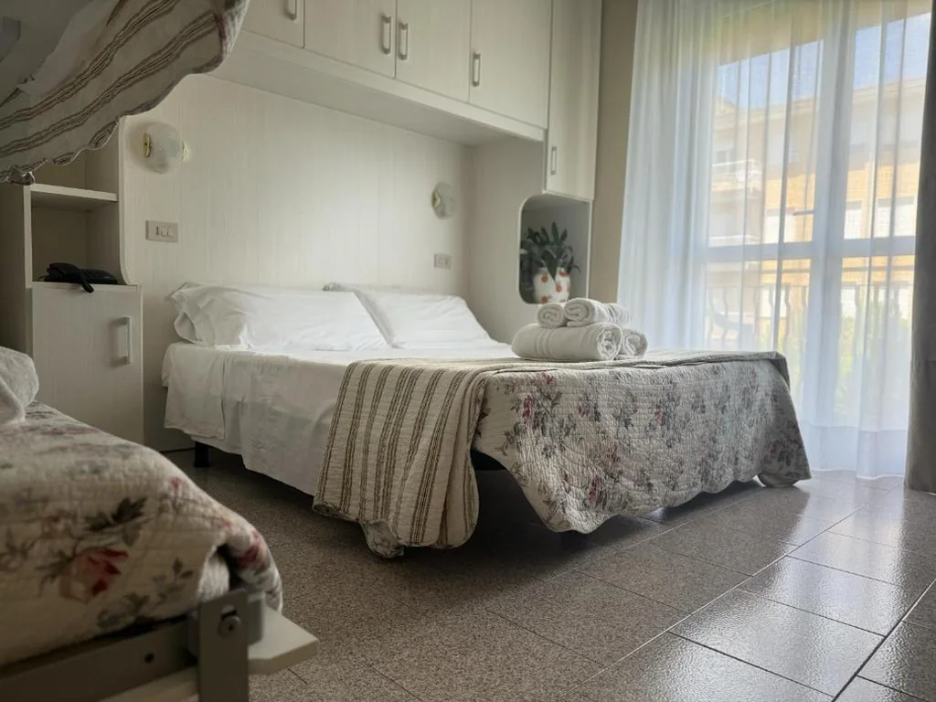 Standard Quadruple Room — Acapulco Beach