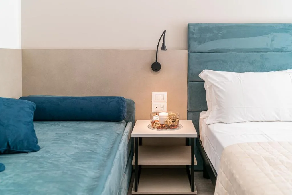 Camera Quadrupla Superior — Hotel Pigalle