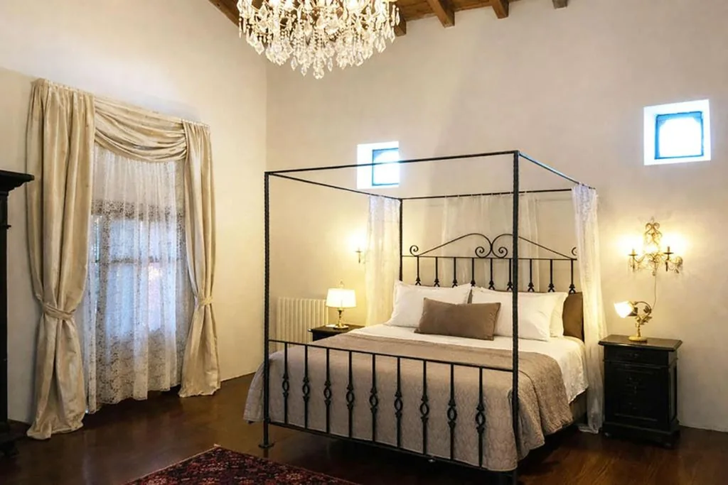 Camera Quadrupla Superior — Relais Corte Bercelli