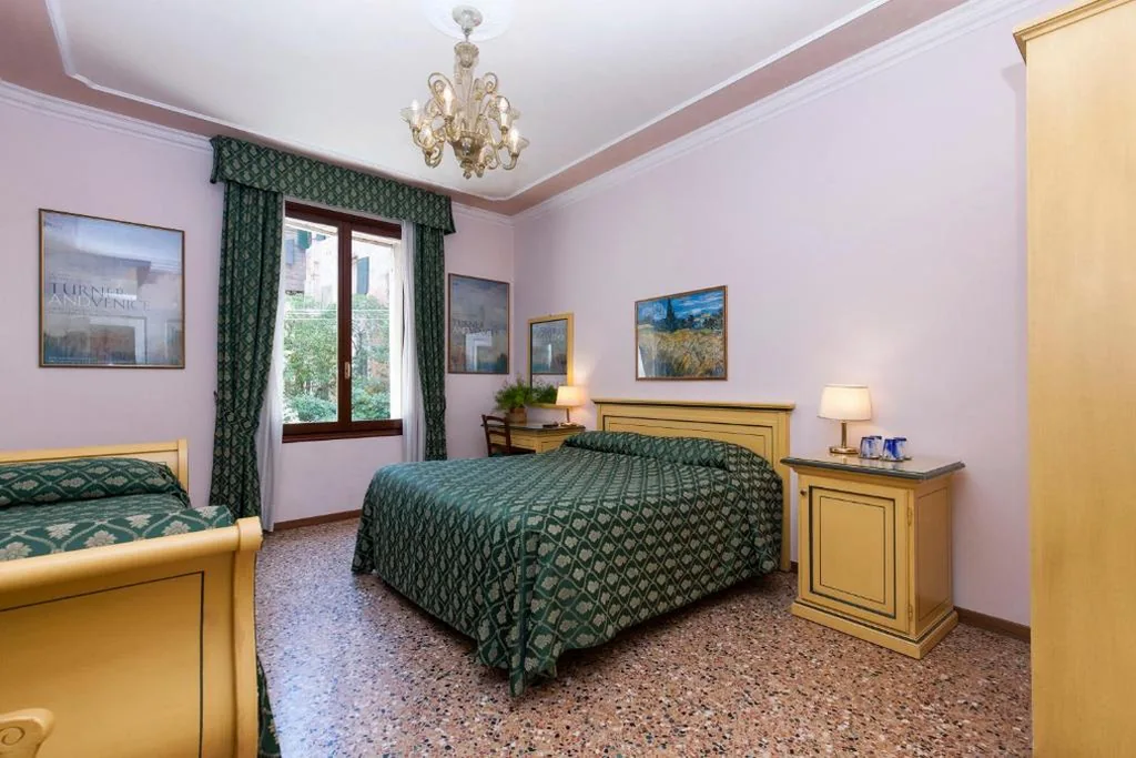 Quadruple Room — Zaguri B&B