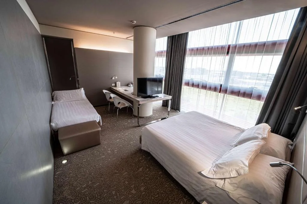 Comfort Queen Room with Extra Single Bed — Best Western Plus Net Tower Hotel Padova
