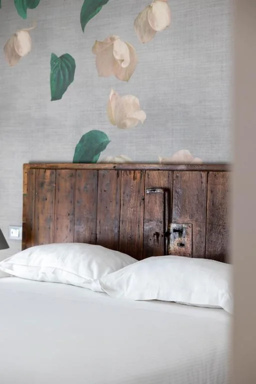 Queen Room with Pool View — Bed and Breakfast Le Giale