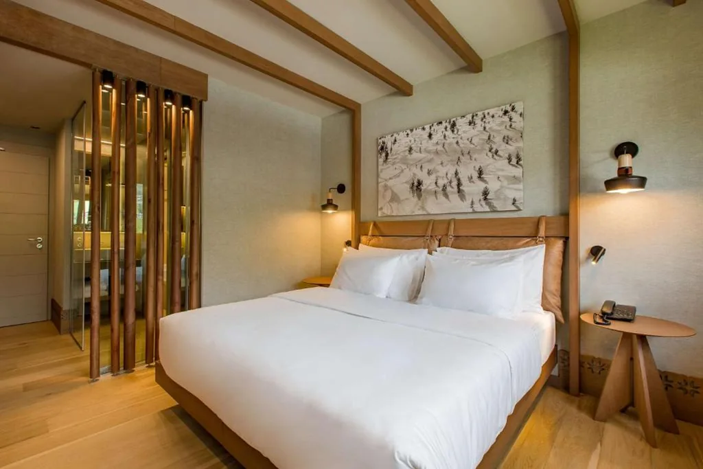 Queen Room - Non-Smoking — Grand Hotel Savoia Cortina d’Ampezzo, A Radisson Collection Hotel