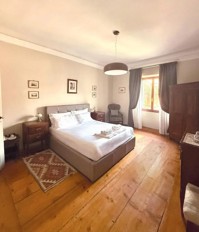 Camera Queen Standard con Bagno Privato — San Giacomo Bed & Breakfast