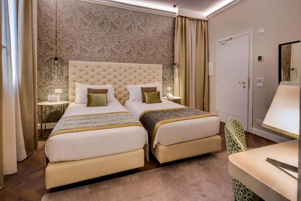 Superior Queen Room with Canal View — BW Premier Collection CHC Continental