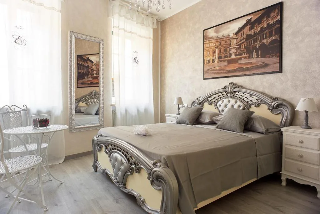 Camera Queen Superior in Appartamento Tosca — Residenza Elisabetta