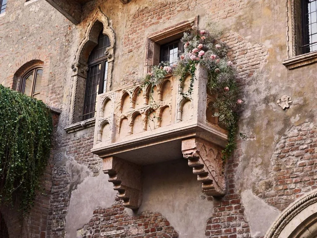 Superior Queen Room — Vitti’s home Verona 2 – Cittadella