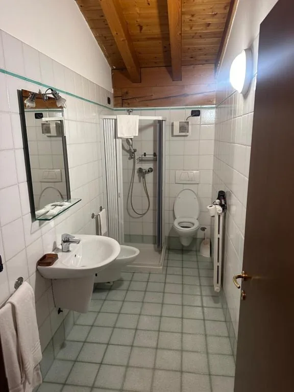Single Room — AFFITTACAMERE MAMELI