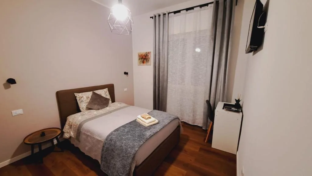 Camera Singola Ampia — Casa Rodolfi, Vicenza