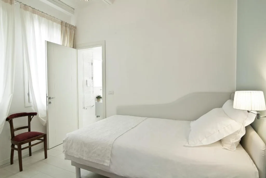 Camera Singola Business — Chiara – Lodge