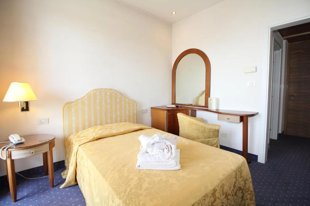 Business Single Room — Hotel Terme Delle Nazioni
