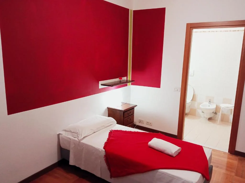 Single Room — Casa Accademia
