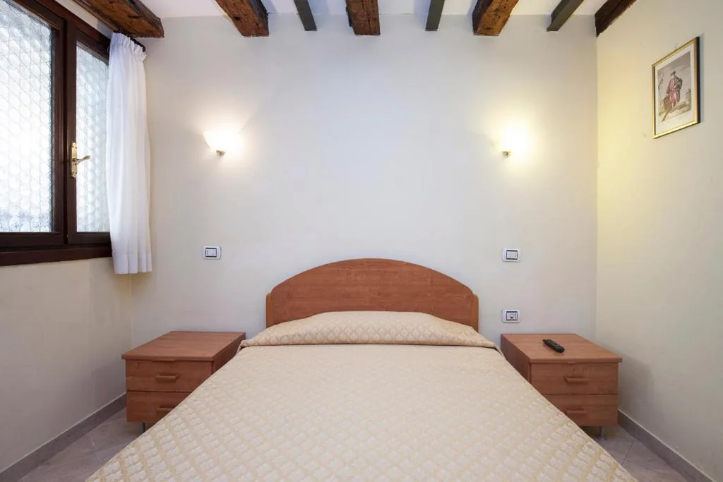 Single Room — Casa Del Melograno