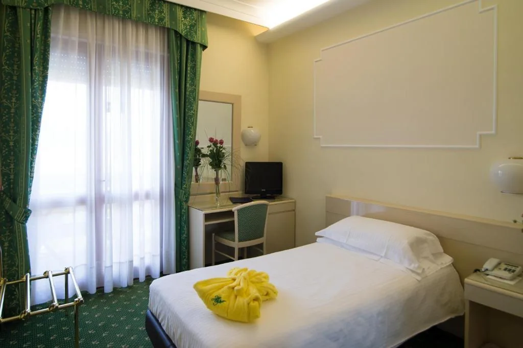 Camera Singola Comfort — Hotel Terme Antoniano