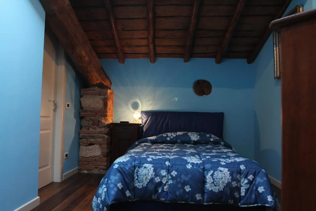 Camera Singola con Bagno Privato — Relais Corte Sant’ Agata B&B