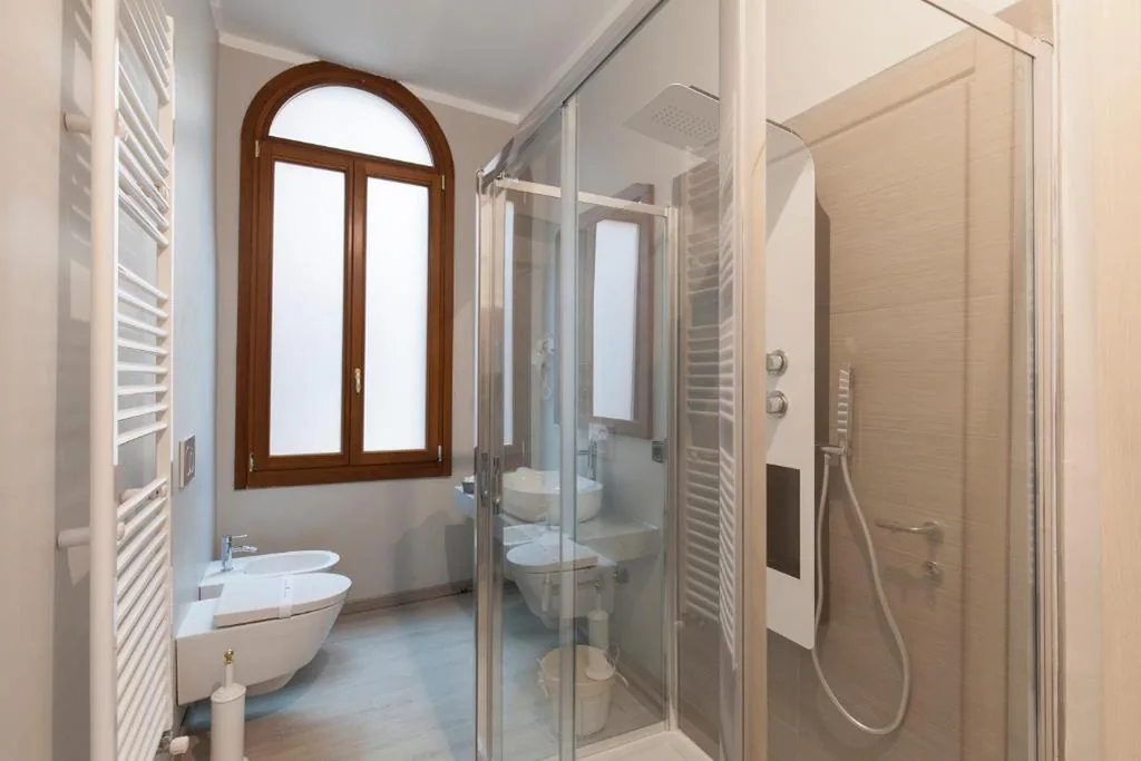 Camera Singola con Bagno Privato — Simon’ Secret