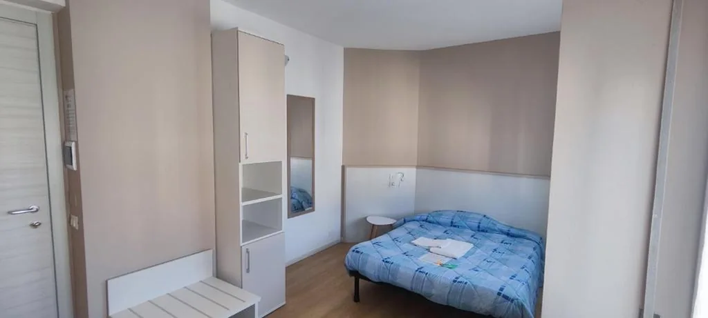 Camera Singola con Bagno Privato — vroom508