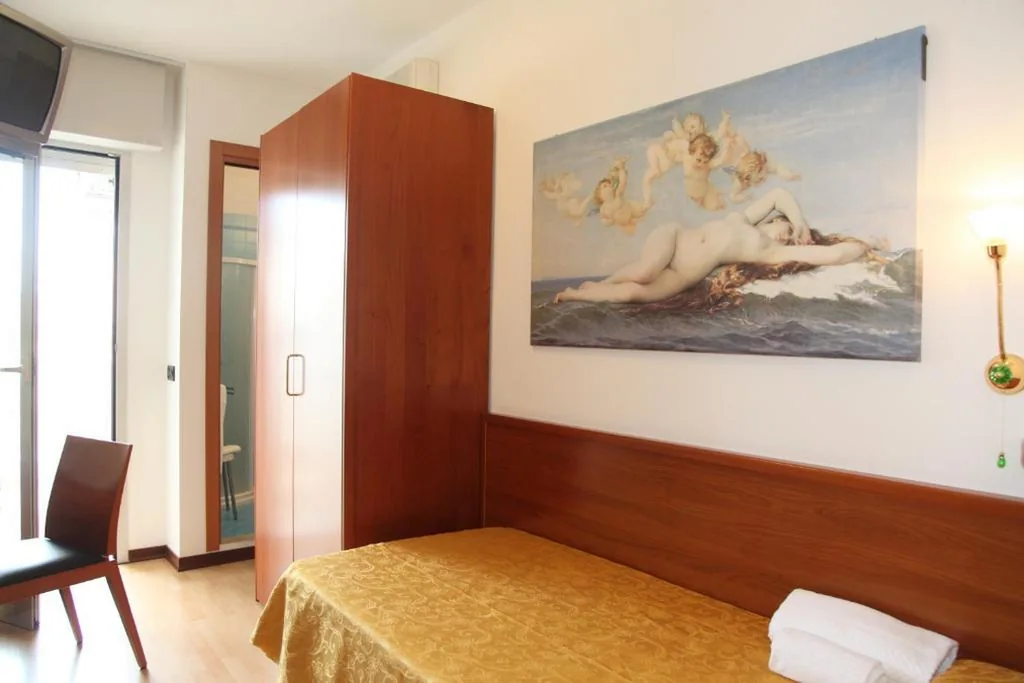 Single Room with Balcony — Hotel Gran Venere Beach 3s