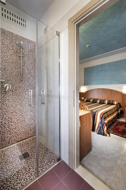 Camera Singola con Balcone — Hotel Hollywood***S