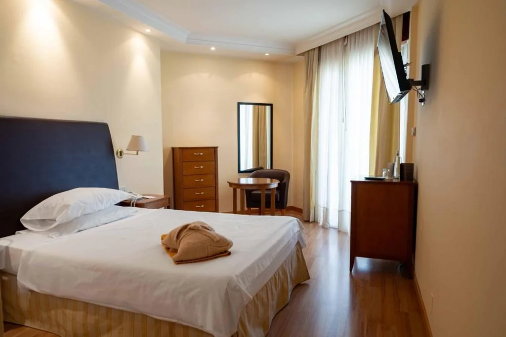 Camera Singola con Balcone — Hotel Terme Leonardo
