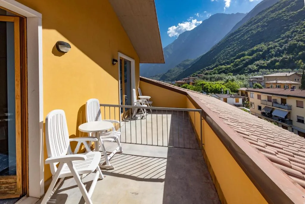 Camera Singola con Vista Giardino — Hotel Astoria – 3stelle S