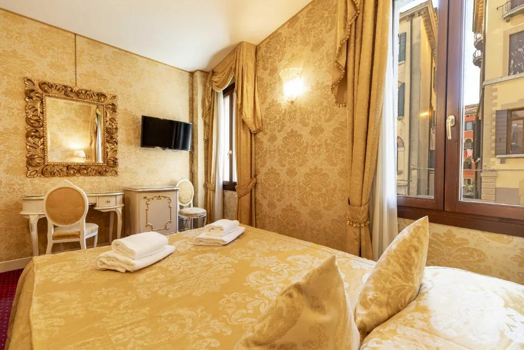 Single Room with Sea View — Residence Ca’ di Malta Arsenale by Wonderful Italy