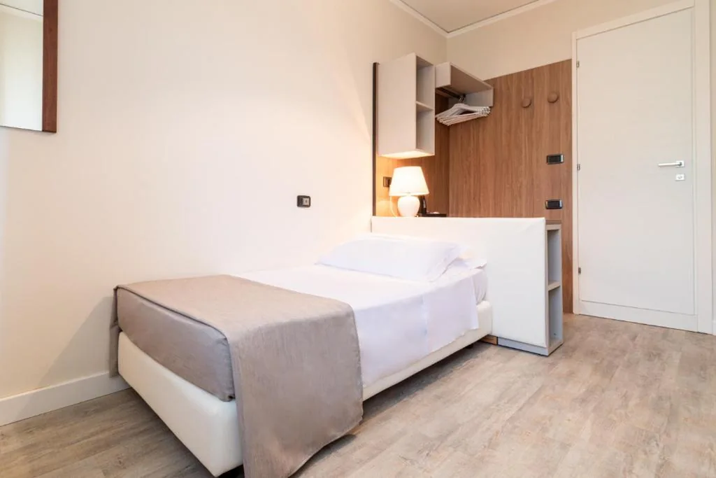 Single Room — Continental B&B City Hotel