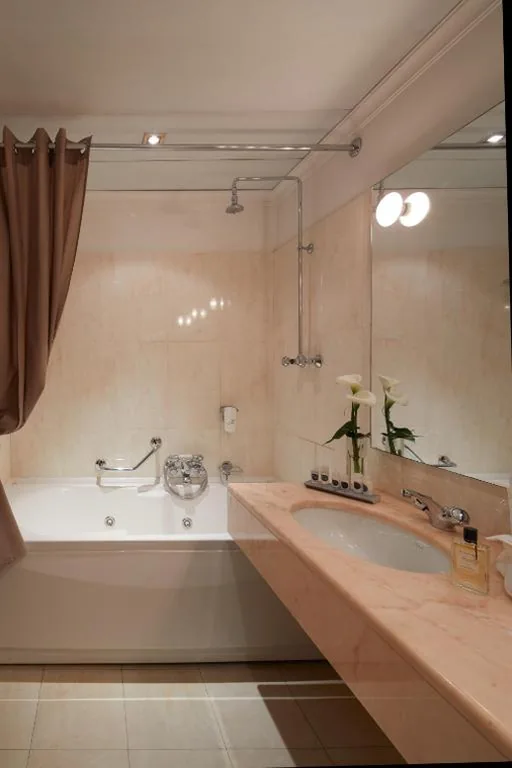 Single Room — Hotel Accademia