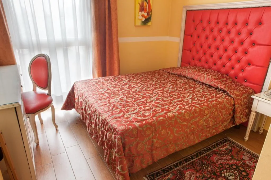 Single Room — Hotel Alle Torri