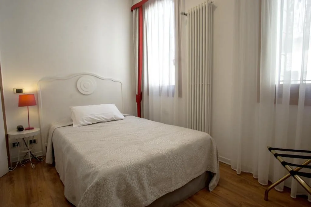 Camera Singola — Hotel Antigo Trovatore