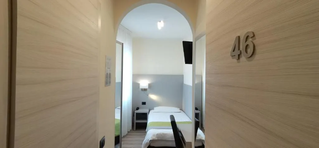 Camera Singola — Hotel Aurora