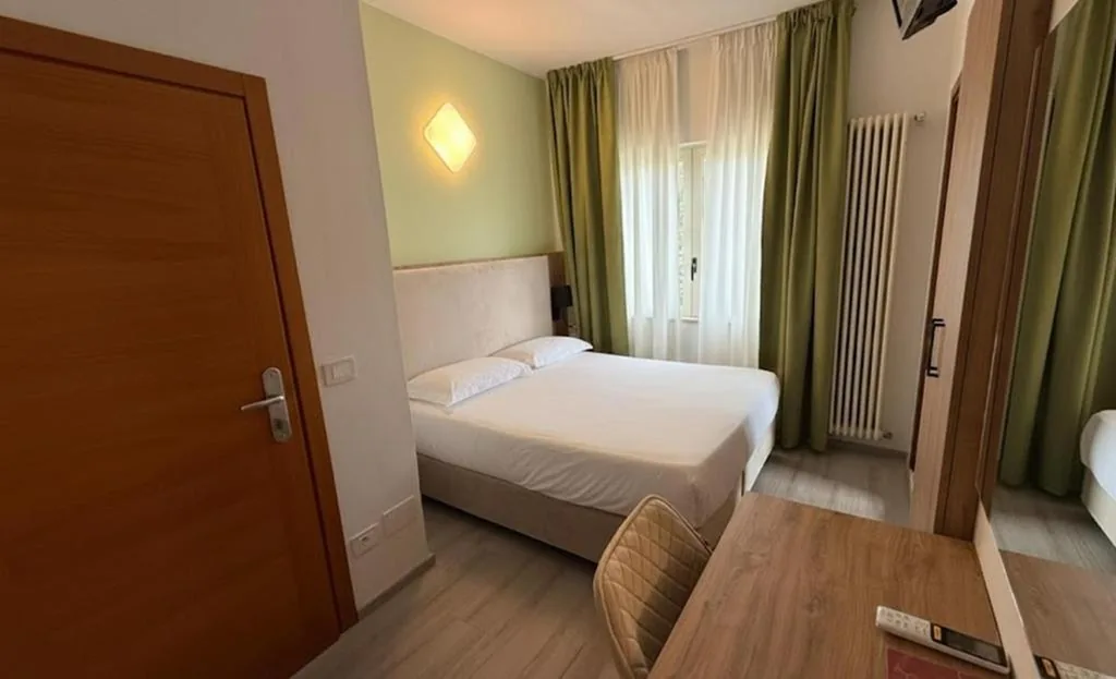 Camera Singola — Hotel Bel Sito Peschiera