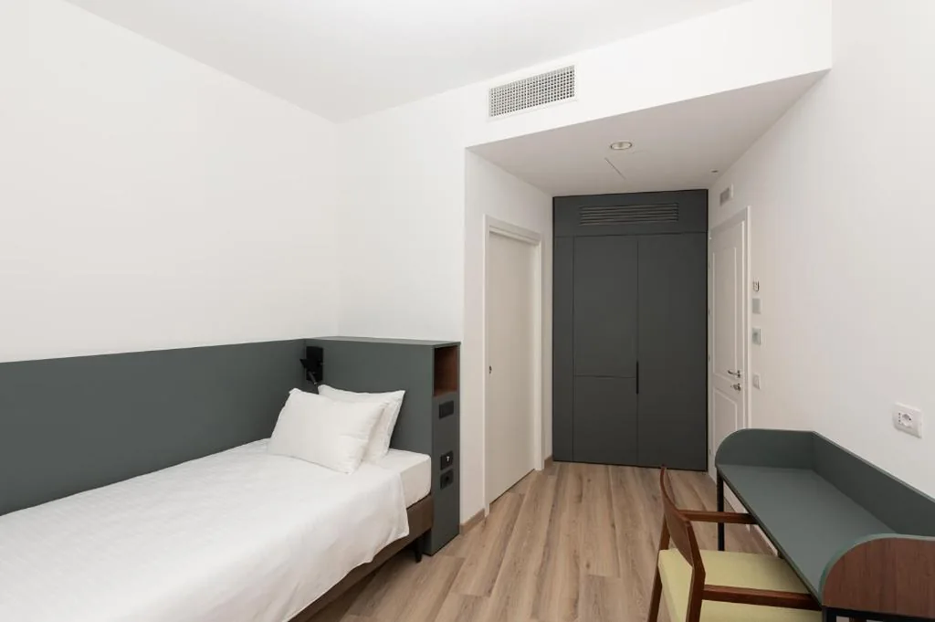Single Room — Hotel Canton dell’Orto