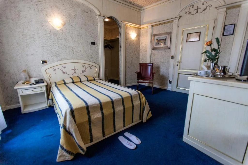 Single Room — Hotel Colomba d’Oro