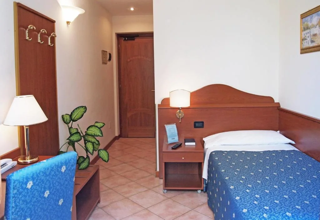 Camera Singola — Hotel Cris