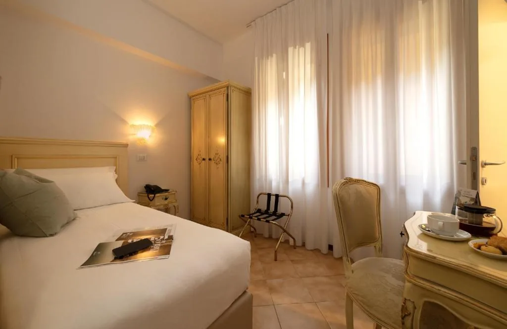 Camera Singola — Hotel Guerrini