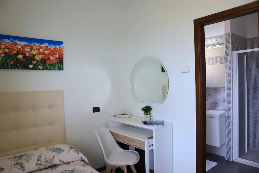 Camera Singola — Hotel La Bussola