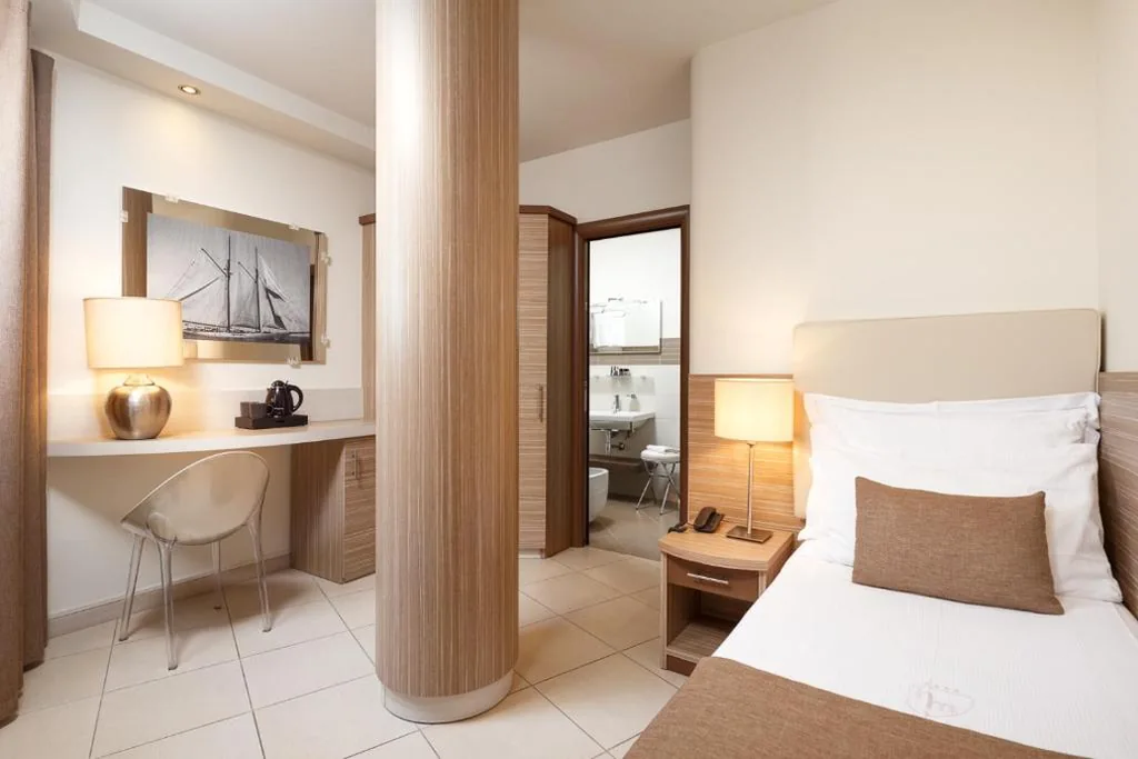 Camera Singola — Hotel Mariver