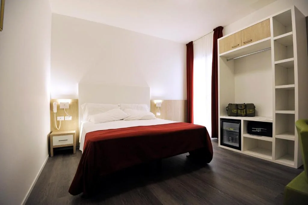 Single Room — Hotel Marzia Holiday Queen