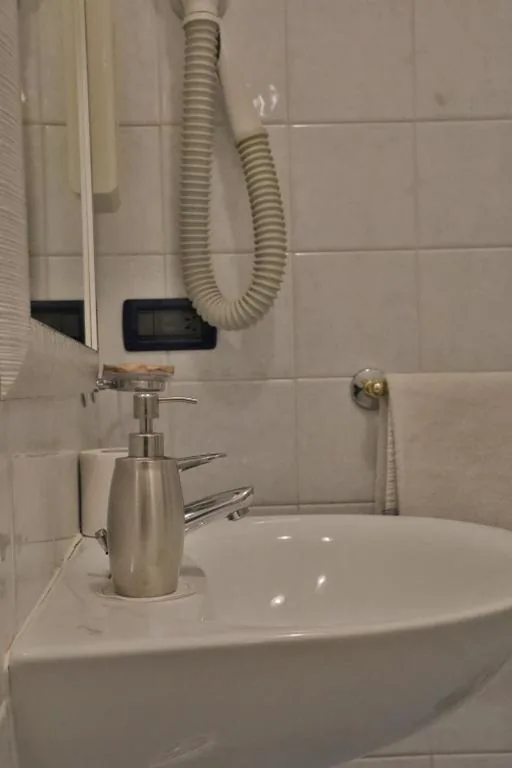 Camera Singola — Hotel Noemi