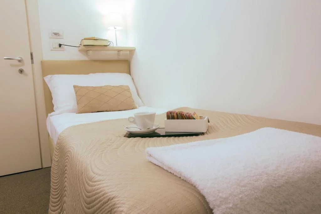 Camera Singola — Hotel Villa Anthea