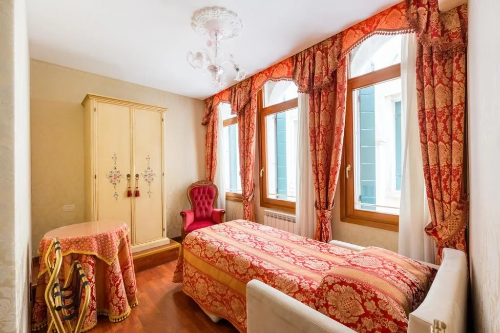 Camera Singola — Locanda Al Leon