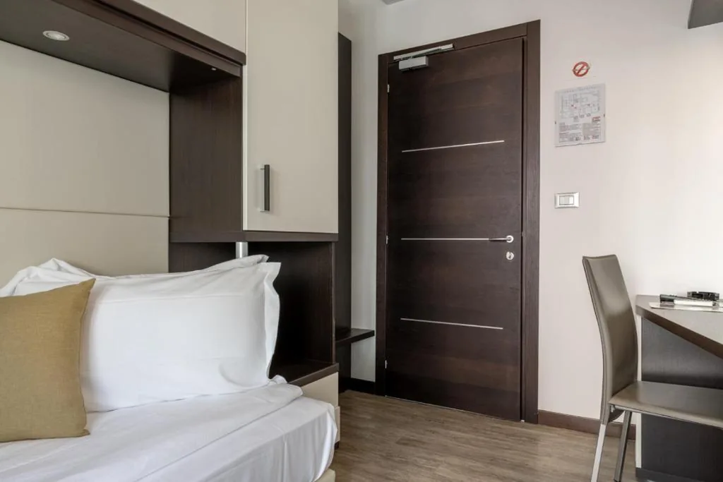 Small Single Room — Hotel Bristol
