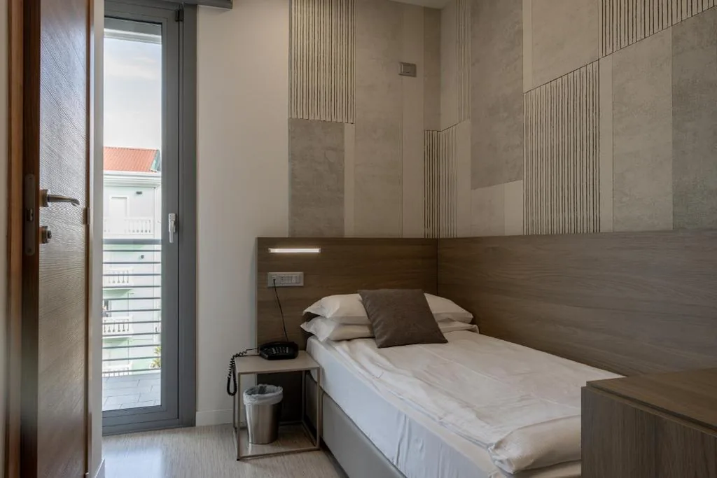Small Single Room — Hotel Delle Nazioni – Adults Only