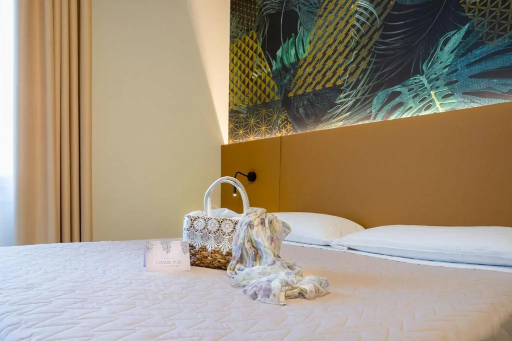 Camera Singola Piccola — Hotel Suez