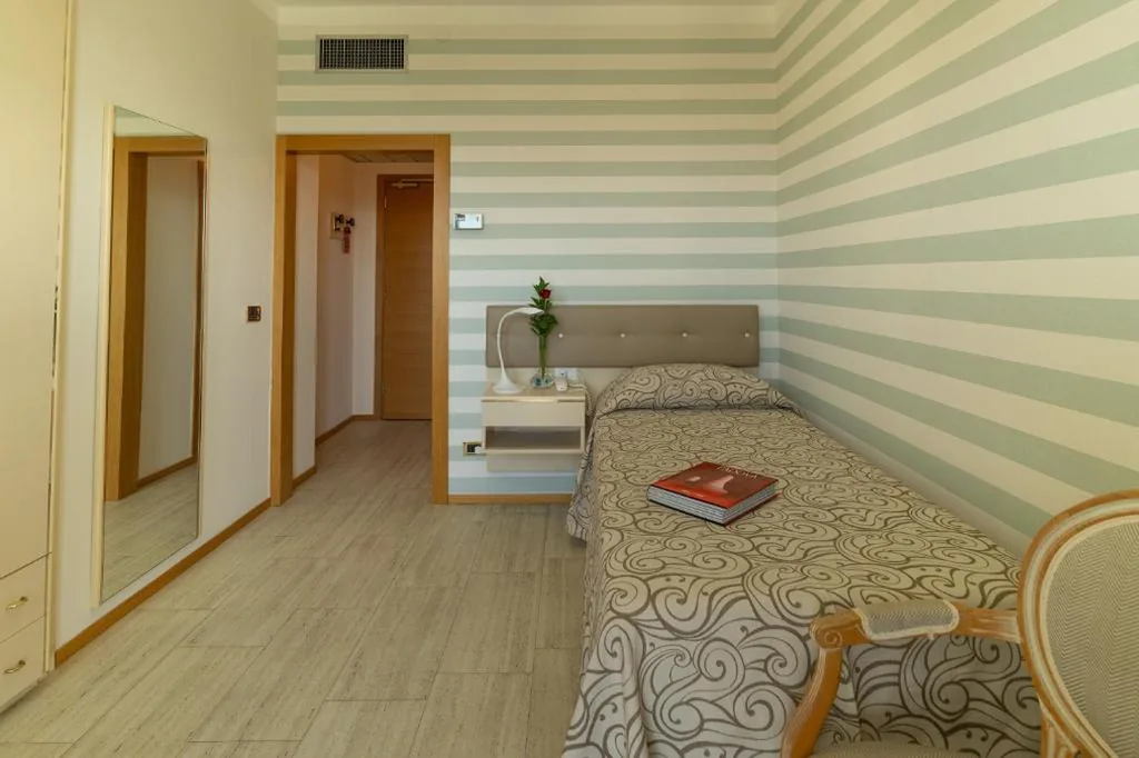 Camera Singola Standard — Hotel Abano Astoria