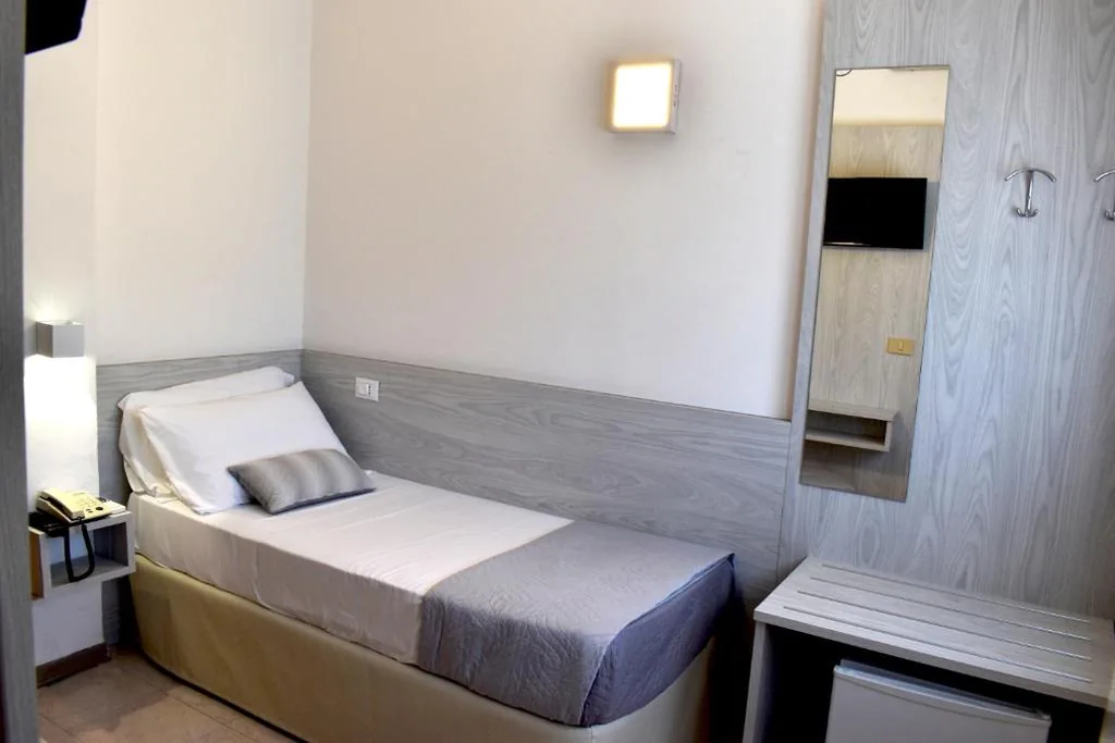 Camera Singola Standard — Hotel Edelweiss