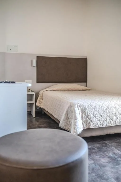 Standard Single Room — Hotel Orizzonte