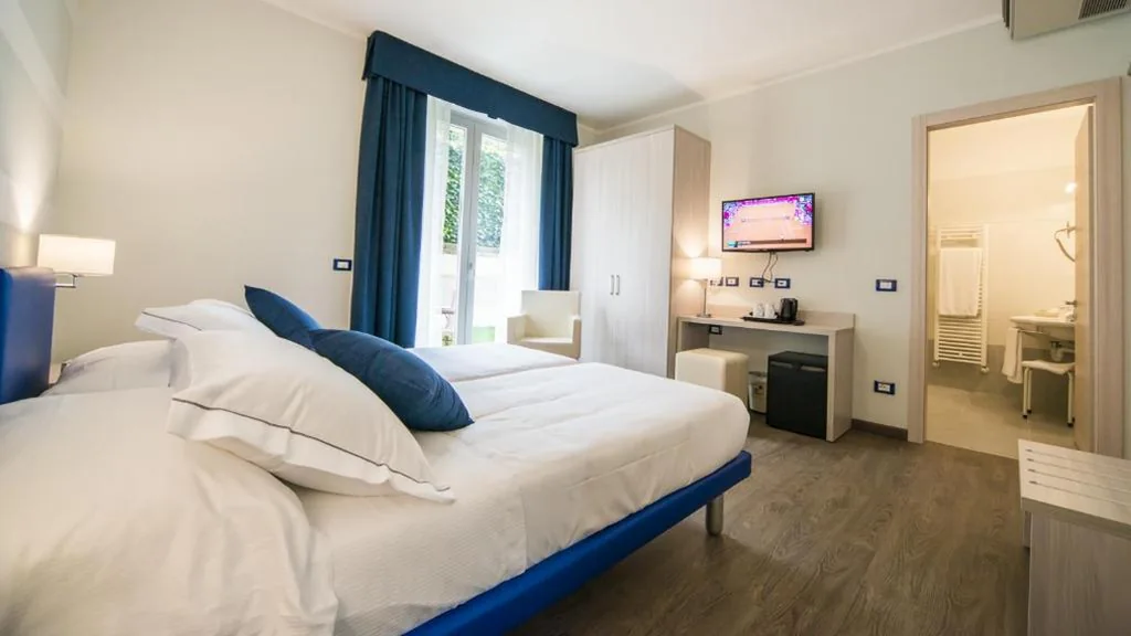 Superior Single Room — Hotel Eden Garda